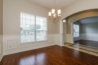 9117 Prosperity Lake Dr in Jacksonville, FL - Building Photo - Building Photo