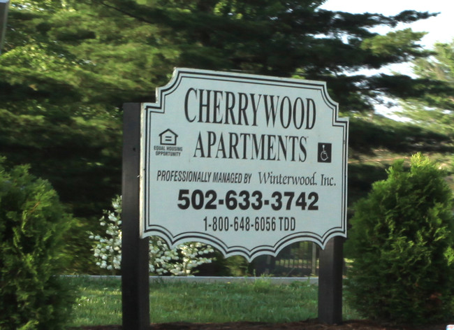 Cherrywood Apartments in Shelbyville, KY - Foto de edificio - Other