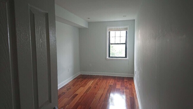 1118 S 12th St in Philadelphia, PA - Building Photo - Building Photo