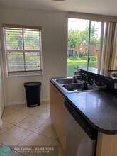 4929 Windward Way in Fort Lauderdale, FL - Building Photo - Building Photo