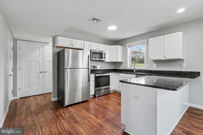 120 HART in Hershey, PA - Building Photo - Building Photo