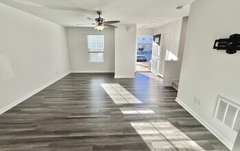 2103 Portway Alley in Nashville, TN - Building Photo - Building Photo