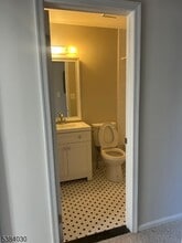 150 Cortland Ln in Bedminster, NJ - Building Photo - Building Photo