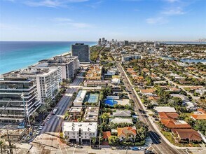 8900 Collins Ave in Surfside, FL - Building Photo - Building Photo