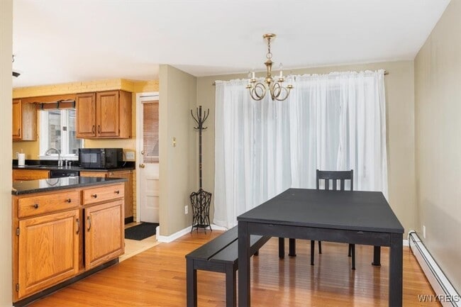 property at 39 Halwill Dr