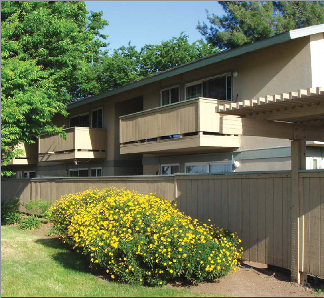 The Greenery Apartments in Fresno, CA - Building Photo - Building Photo