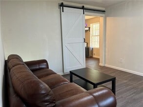 5485 Mercedes Dr in Cumming, GA - Building Photo - Building Photo