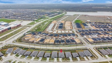 7731 Suffolk Vly Ln in Arcola, TX - Building Photo - Building Photo