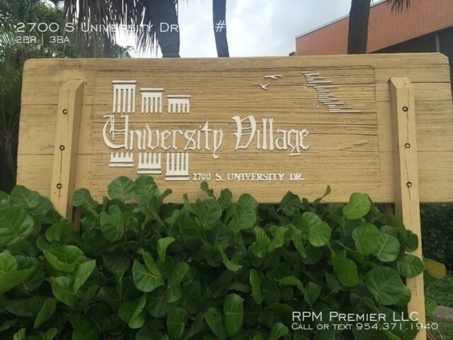 2700 S University Dr-Unit -#1D in Davie, FL - Building Photo - Building Photo