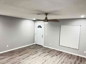 111 W Hanlon St in Tampa, FL - Building Photo - Building Photo