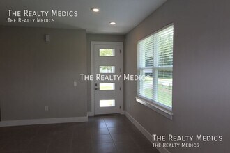 56 Cordona Dr in Kissimmee, FL - Building Photo - Building Photo