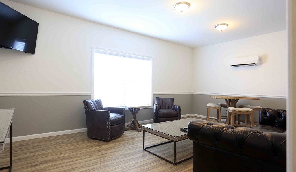 Bridge Street Commons Apartments in Shelton, CT