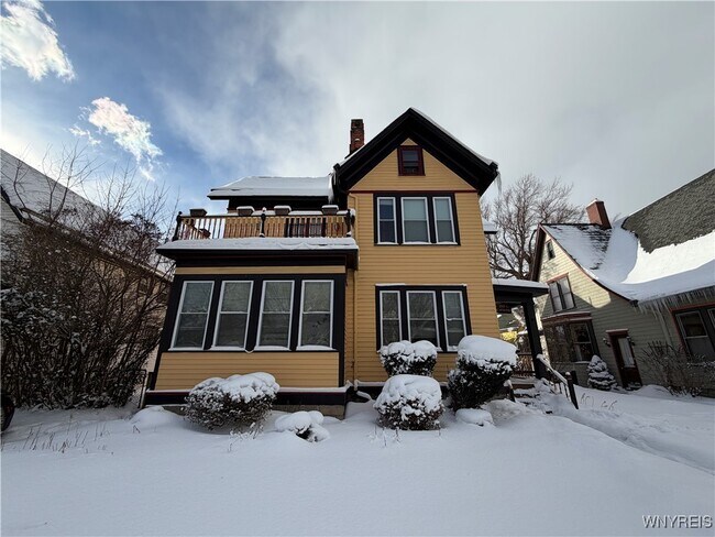 180 Richmond Ave in Buffalo, NY - Building Photo - Building Photo