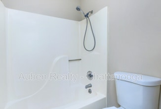 112 S Ridge Dr in Woodbury, TN - Building Photo - Building Photo