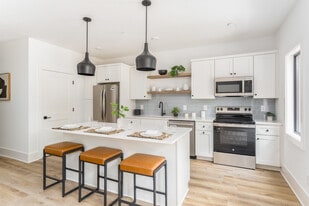 Gracewood in Atlanta, GA - Building Photo