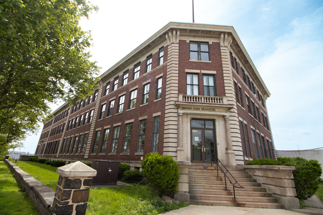 Senior Horizon in Bayonne, NJ - Building Photo