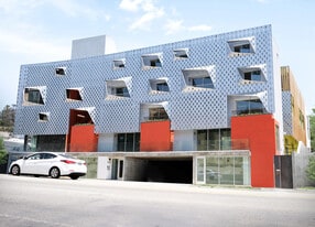 1313 Sunset in Los Angeles, CA - Building Photo