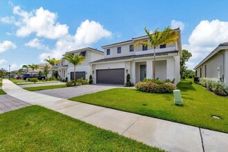 7158 Rockwood Rd in Jupiter, FL - Building Photo - Building Photo