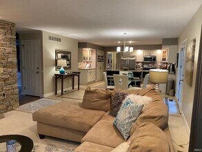 2206 E Autumn Dr in Bloomington, IN - Building Photo - Building Photo