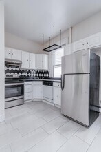 37 Pamrapo Ave in Jersey City, NJ - Building Photo - Building Photo