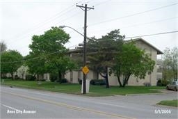 811-819 24th St in Ames, IA - Foto de edificio