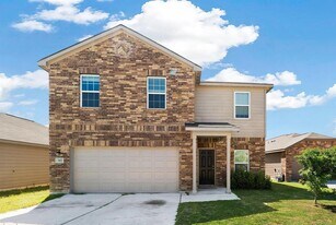 317 Cres Park Dr in Jarrell, TX - Building Photo