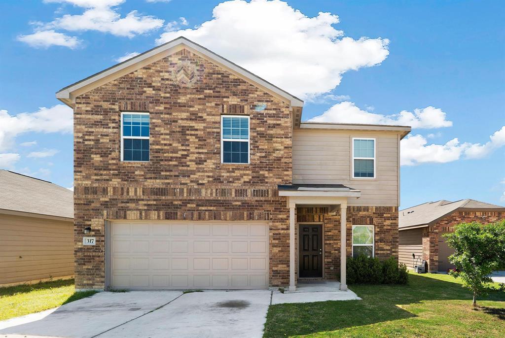 317 Cres Park Dr in Jarrell, TX - Building Photo