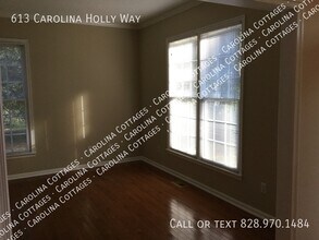 613 Carolina Holly Way in Fletcher, NC - Building Photo - Building Photo
