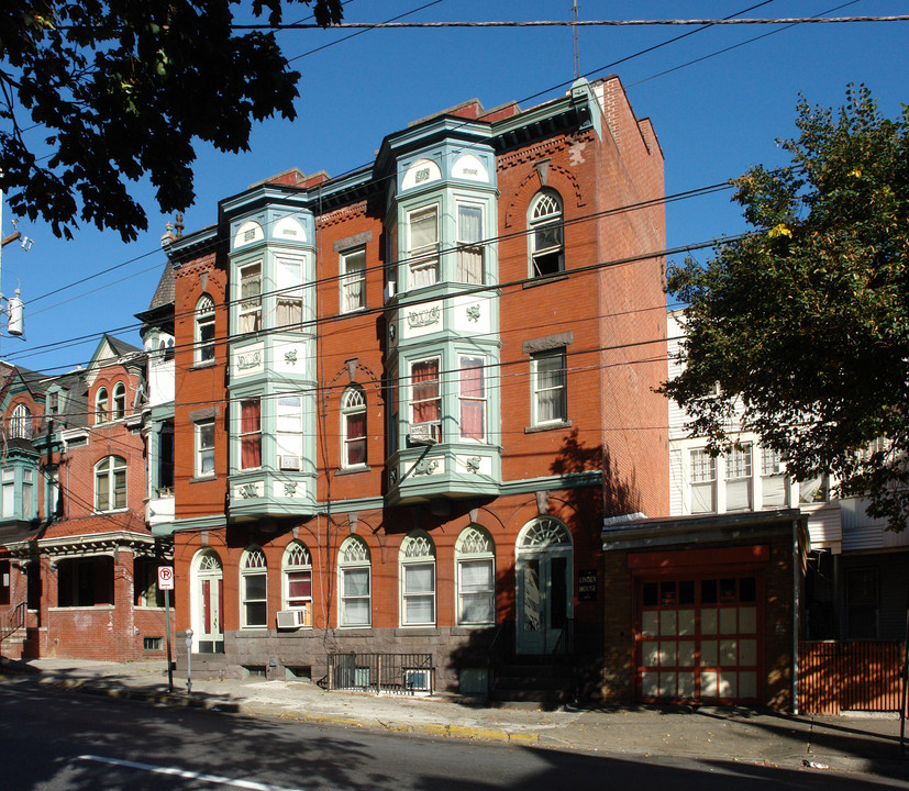 Linden House in Allentown, PA - Building Photo