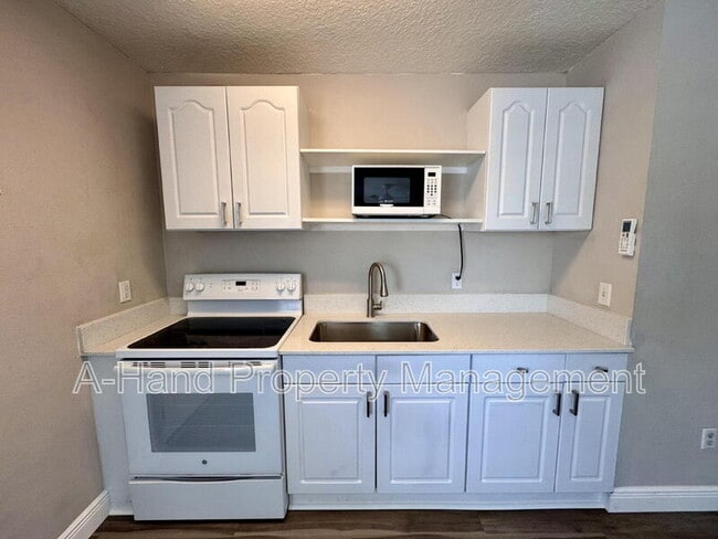 824 Washington Palm Loop in Davenport, FL - Building Photo - Building Photo