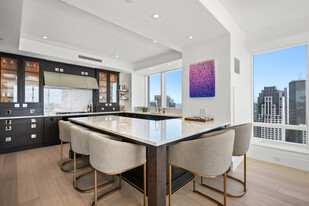 2 Avery St, Unit PH3C in Boston, MA - Building Photo