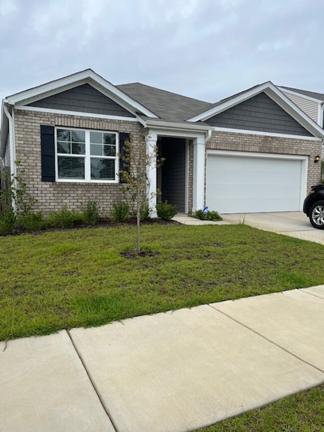 property at 405 Airlie Vista Ln