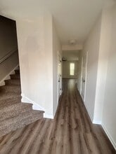 1345 Bell Rd in Antioch, TN - Foto de edificio - Building Photo