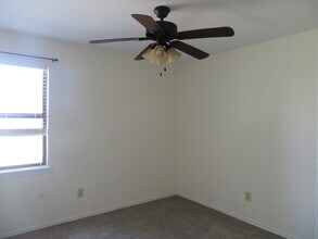 1021 Homestead Dr in Lubbock, TX - Building Photo - Building Photo