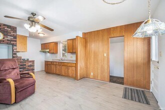 2715 Edison Rd in South Bend, IN - Building Photo - Building Photo