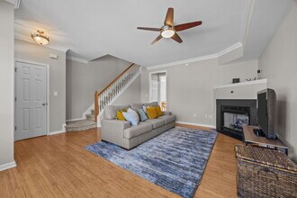 408 Oak Pine Dr in Apex, NC - Building Photo - Building Photo
