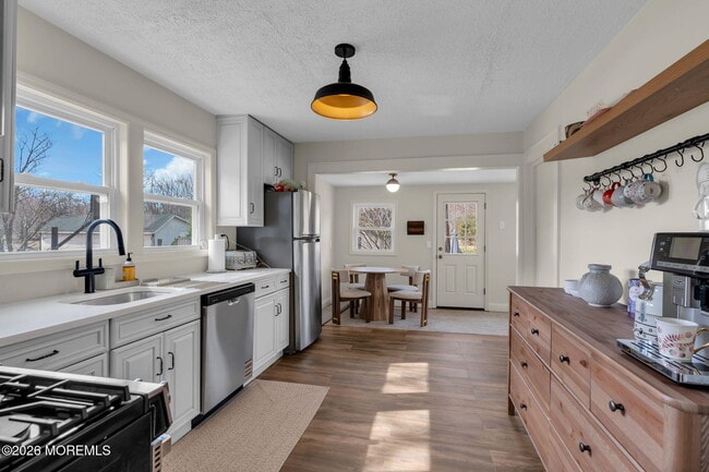 property at 460 Brickyard Rd