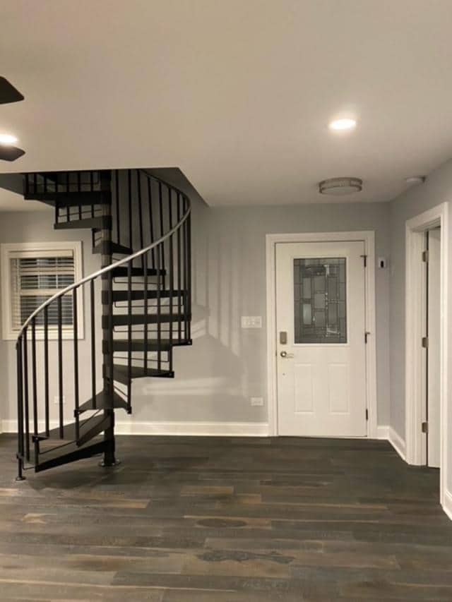 3016 Grove Ln in Trout Valley, IL - Building Photo - Building Photo