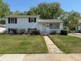 417 Oak St in Aberdeen, MD - Building Photo