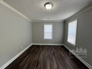 2264 Jackson Ave in Memphis, TN - Building Photo - Building Photo