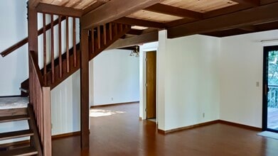 10483 Woodside Dr in Forestville, CA - Building Photo - Building Photo