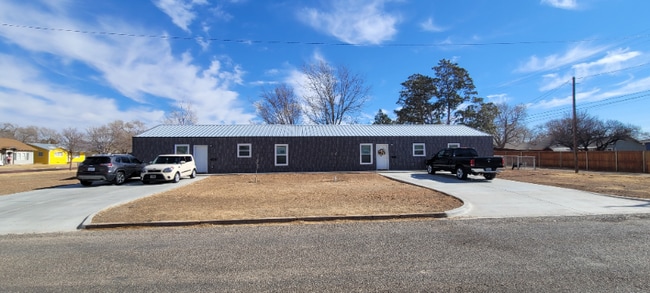 property at 603 17th St