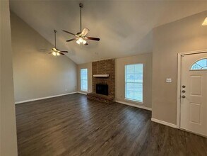 831 Courtland Pl in Mesquite, TX - Building Photo - Building Photo