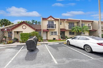 6265 SW 129th Pl in Miami, FL - Building Photo - Building Photo