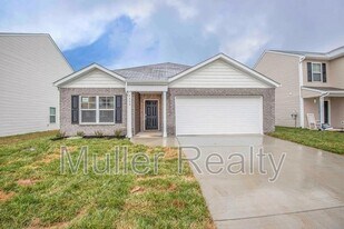 7452 Game Bird St in Corryton, TN - Building Photo