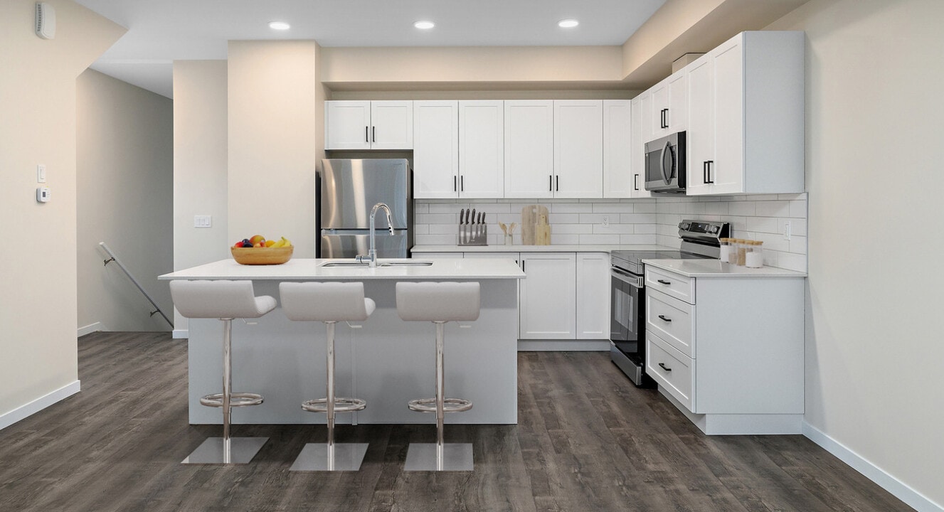 Garrison Green in Edmonton, AB - Building Photo