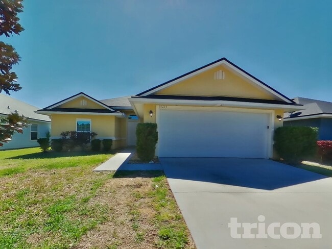 property at 97723 Albatross Dr