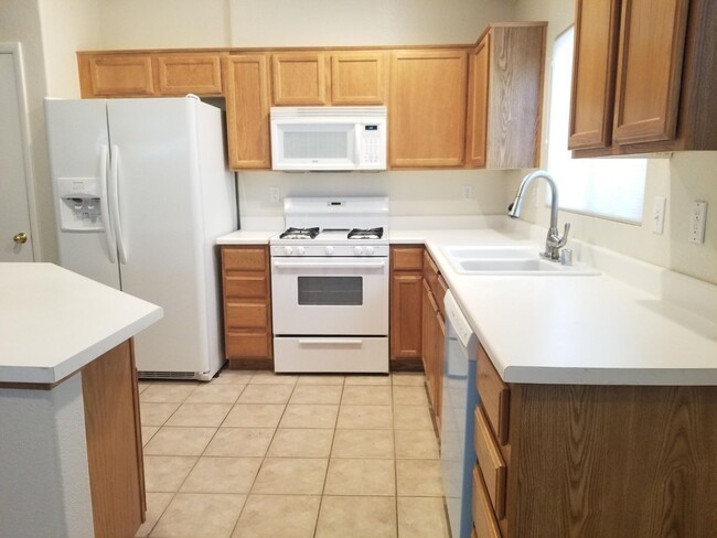 1120 Pueblo Hills Ave in North Las Vegas, NV - Building Photo - Building Photo