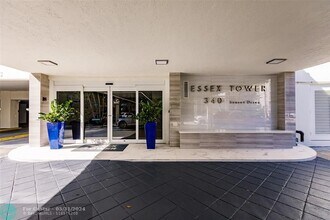 340 Sunset Dr in Fort Lauderdale, FL - Foto de edificio - Building Photo