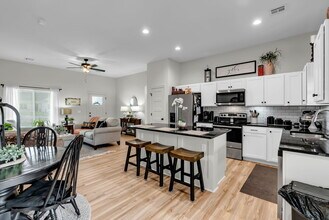 1703 Jase Ct in Wichita, KS - Building Photo - Building Photo